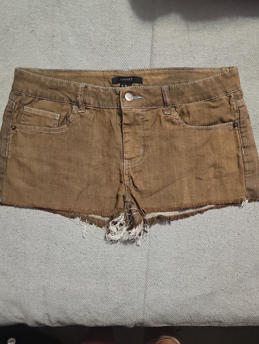 Forever 21 Tan Frayed Hem Denim Shortie - Women's